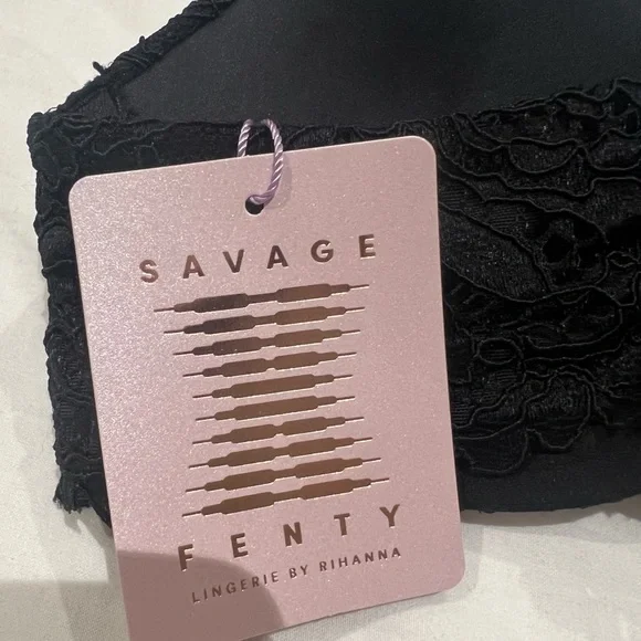 Black fenty savage push up bra with racer back - Picture 3 of 16